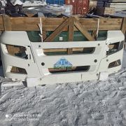 Передний бампер белый SITRAK C7H